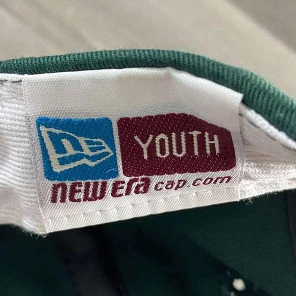 OaklandâAâs MLB New Era SnapBack Hat - Picture 5 of 6